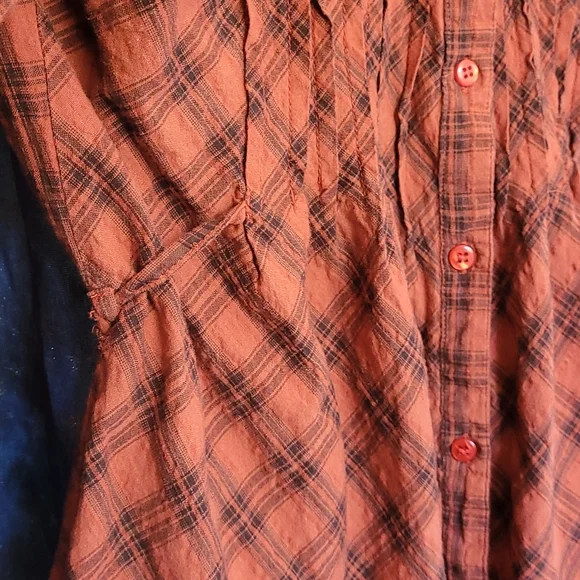🍂3/$10 Piper&Blue Orange+Black Plaid Button-down Top w/ Tab Sleeves & Tie-Waist - Picture 4 of 13